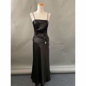 BLACK Stretchy Strapless Dress
